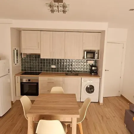 Luengihouse - Espectacular Con Piscina