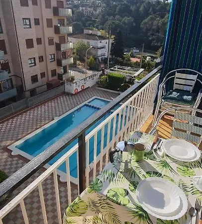 Luengihouse - Espectacular Con Piscina Daire