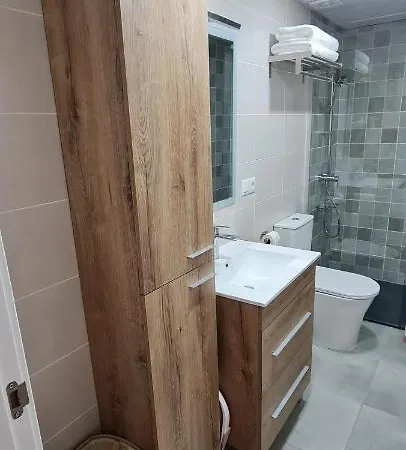 Luengihouse - Espectacular Con Piscina Daire *