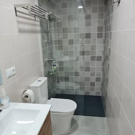 Luengihouse - Espectacular Con Piscina *