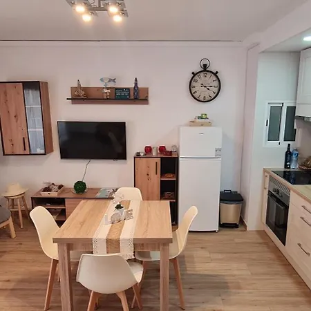 Luengihouse - Espectacular Con Piscina