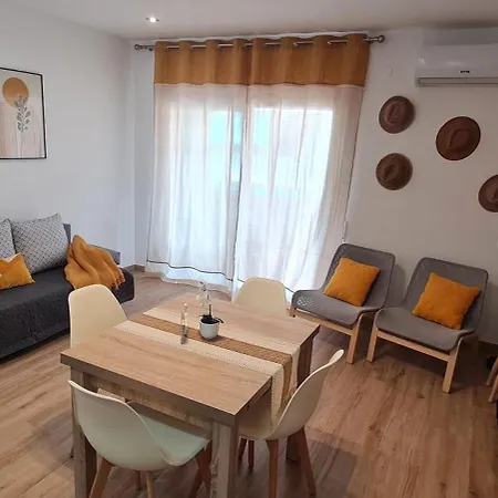 Luengihouse - Espectacular Con Piscina