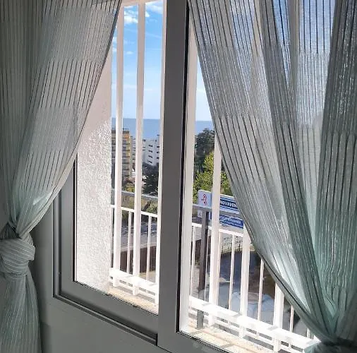 Luengihouse - Espectacular Con Piscina