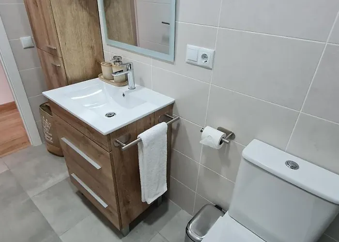 Luengihouse - Espectacular Con Piscina