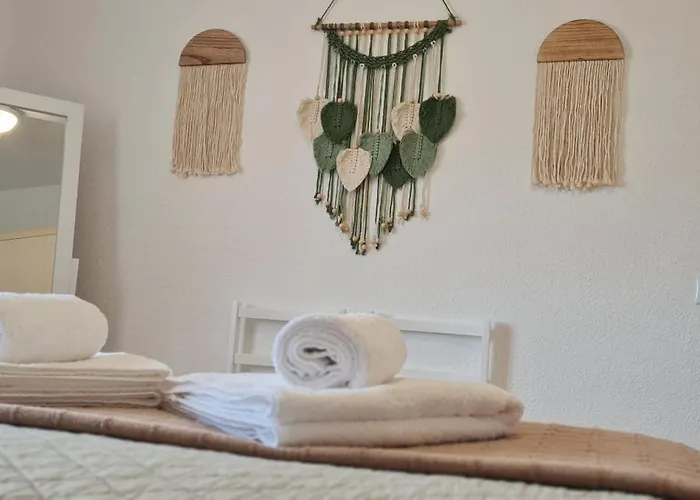 Luengihouse - Espectacular Con Piscina Daire